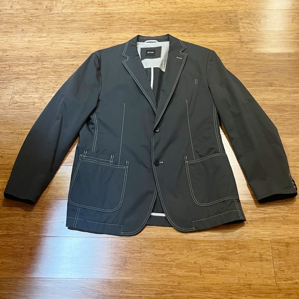 BOSS by Hugo Boss Charcoal Gray 2 button Blazer with White Stitching. Size 44R - Picture 2 of 15